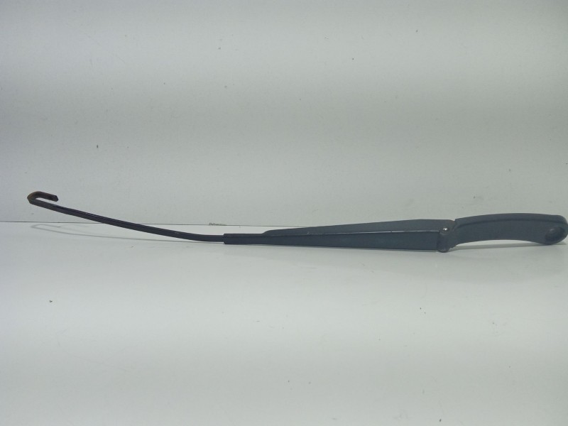 Recambio de brazo limpia delantero derecho para volkswagen transporter t5 autobús (7hb, 7hj, 7eb, 7ej) 2.5 tdi referencia OEM IA