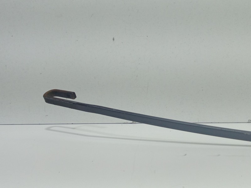 Recambio de brazo limpia delantero derecho para volkswagen transporter t5 autobús (7hb, 7hj, 7eb, 7ej) 2.5 tdi referencia OEM IA