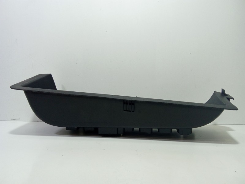 Recambio de moldura para volkswagen transporter t5 autobús (7hb, 7hj, 7eb, 7ej) 2.5 tdi referencia OEM IAM 7h0863736  