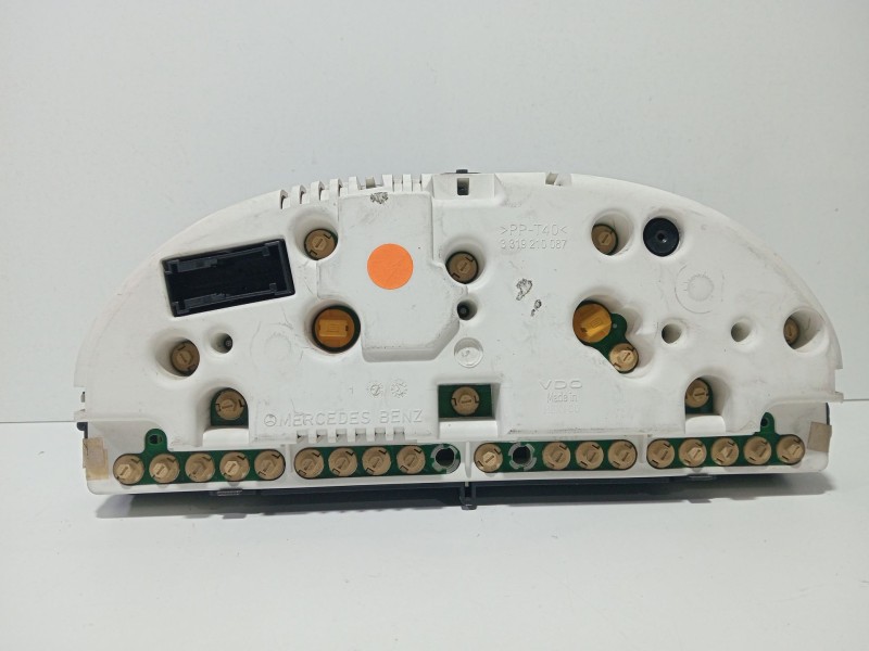 Recambio de cuadro instrumentos para mercedes-benz clase m (w163) ml 270 cdi (163.113) referencia OEM IAM 3329130085  