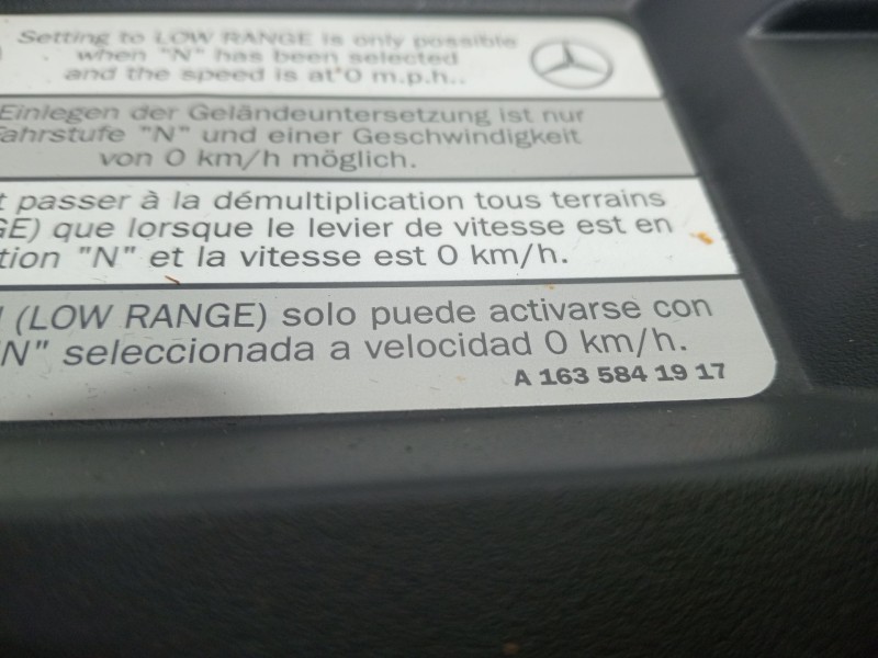 Recambio de guantera para mercedes-benz clase m (w163) ml 270 cdi (163.113) referencia OEM IAM A1635841917  