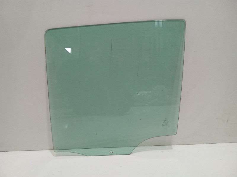 Recambio de luna trasera izquierda para mercedes-benz clase m (w163) ml 270 cdi (163.113) referencia OEM IAM A1637351310  