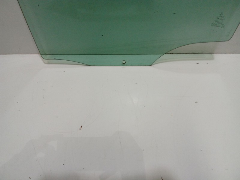 Recambio de luna trasera izquierda para mercedes-benz clase m (w163) ml 270 cdi (163.113) referencia OEM IAM A1637351310  