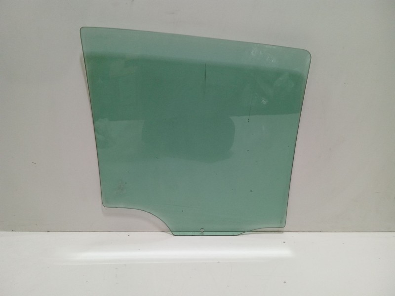 Recambio de luna trasera izquierda para mercedes-benz clase m (w163) ml 270 cdi (163.113) referencia OEM IAM A1637351310  