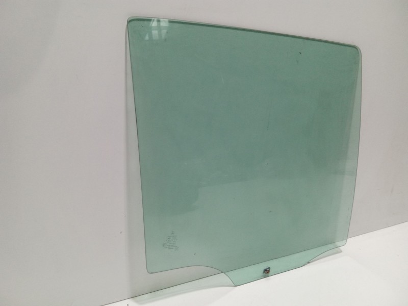 Recambio de luna trasera derecha para mercedes-benz clase m (w163) ml 270 cdi (163.113) referencia OEM IAM A1637351410  