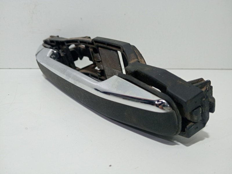 Recambio de maneta interior delantera derecha para mercedes-benz clase m (w163) ml 270 cdi (163.113) referencia OEM IAM OM612.96