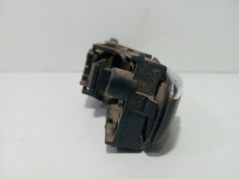 Recambio de maneta interior delantera derecha para mercedes-benz clase m (w163) ml 270 cdi (163.113) referencia OEM IAM OM612.96