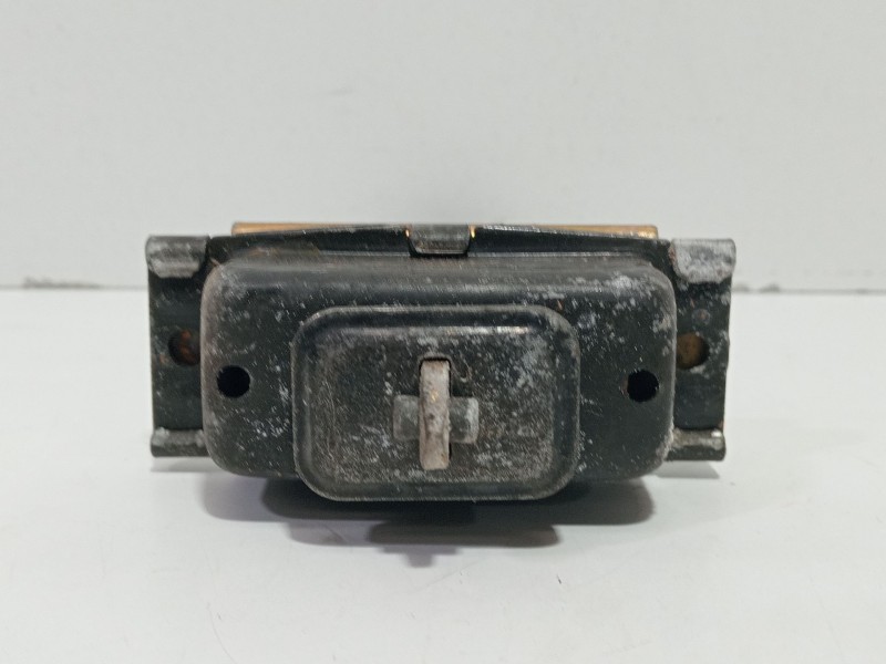 Recambio de retenida de puerta para mercedes-benz clase m (w163) ml 270 cdi (163.113) referencia OEM IAM OM612.963  