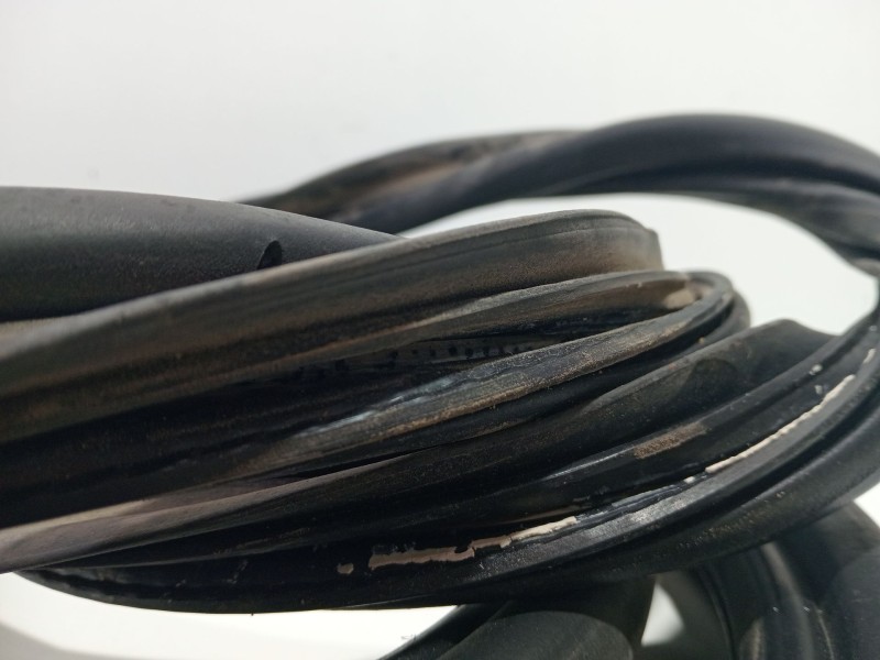 Recambio de goma contorno para mercedes-benz clase m (w163) ml 270 cdi (163.113) referencia OEM IAM OM612.963  