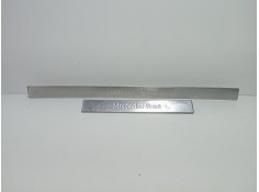 Recambio de moldura para mercedes-benz clase m (w163) ml 270 cdi (163.113) referencia OEM IAM OM612.963   2