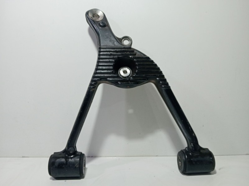 Recambio de brazo suspension superior trasero izquierdo para mercedes-benz clase m (w163) ml 270 cdi (163.113) referencia OEM IA