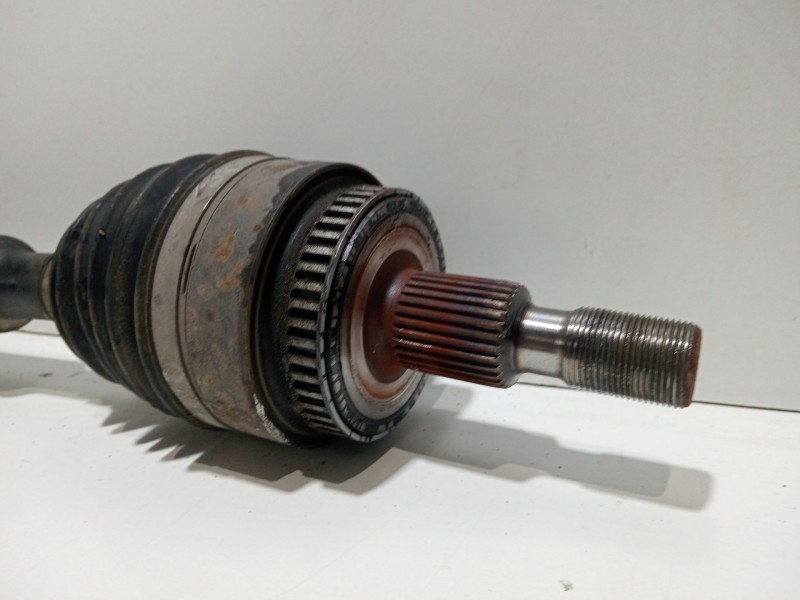 Recambio de transmision delantera derecha para mercedes-benz clase m (w163) ml 270 cdi (163.113) referencia OEM IAM OM612.963  