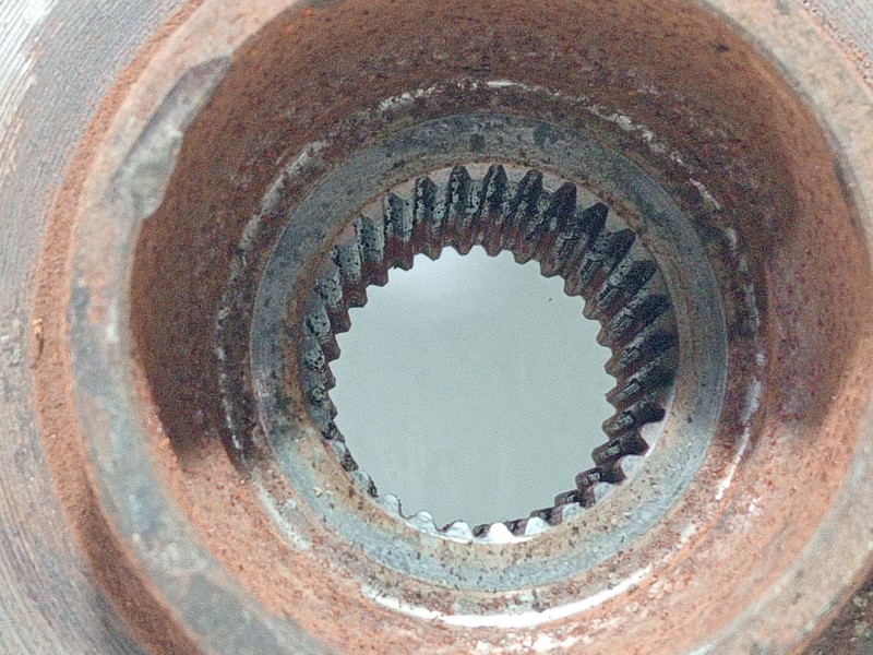 Recambio de mangueta delantera derecha para mercedes-benz clase m (w163) ml 270 cdi (163.113) referencia OEM IAM ZF445361058  