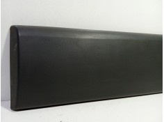 Recambio de molduras traseras para nissan primastar autobús (x83) dci 100 referencia OEM IAM 8200036093G   2
