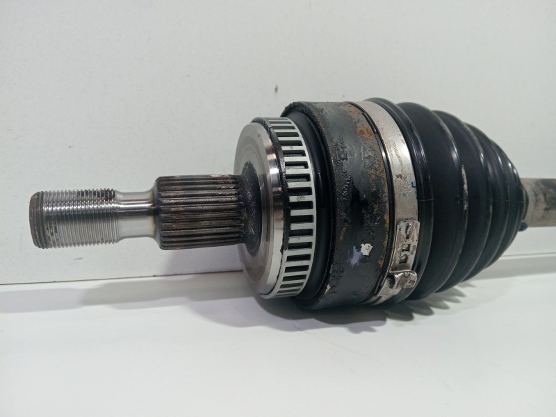 Recambio de transmision delantera izquierda para mercedes-benz clase m (w163) ml 270 cdi (163.113) referencia OEM IAM A163330040