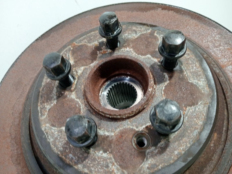 Recambio de mangueta trasera izquierda para mercedes-benz clase m (w163) ml 270 cdi (163.113) referencia OEM IAM   