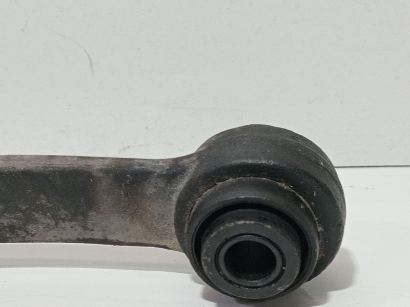 Recambio de brazo suspension superior trasero izquierdo para mercedes-benz clase m (w163) ml 270 cdi (163.113) referencia OEM IA