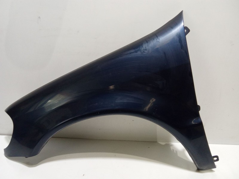 Recambio de aleta delantera izquierda para mercedes-benz clase m (w163) ml 270 cdi (163.113) referencia OEM IAM   