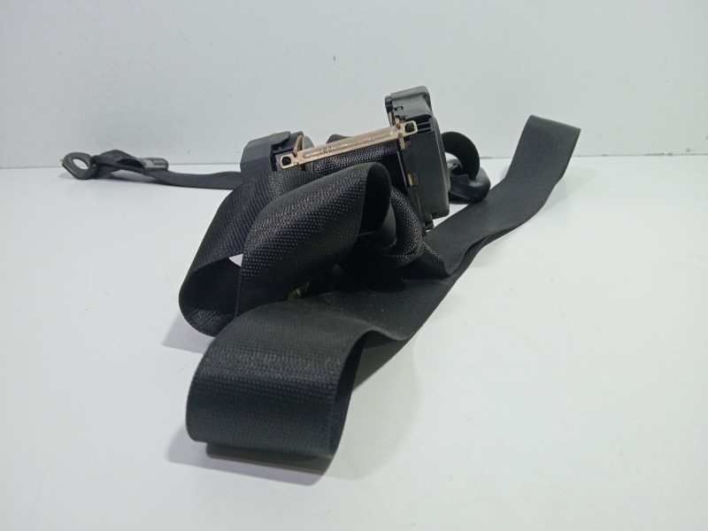 Recambio de cinturon seguridad trasero derecho para mercedes-benz clase m (w163) ml 270 cdi (163.113) referencia OEM IAM A163860