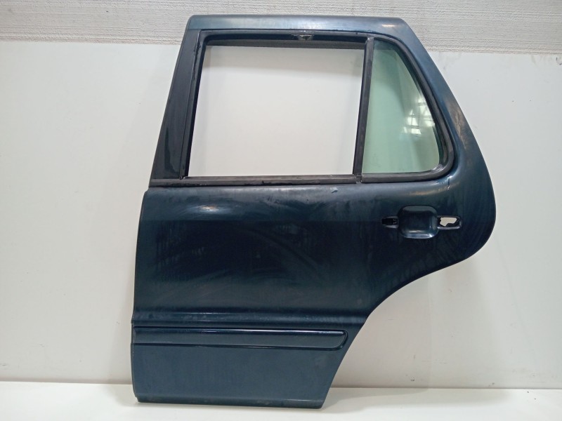 Recambio de puerta trasera izquierda para mercedes-benz clase m (w163) ml 270 cdi (163.113) referencia OEM IAM   