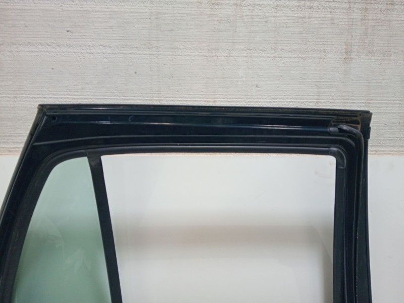 Recambio de puerta trasera izquierda para mercedes-benz clase m (w163) ml 270 cdi (163.113) referencia OEM IAM   