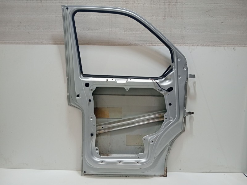 Recambio de puerta delantera izquierda para volkswagen transporter t5 autobús (7hb, 7hj, 7eb, 7ej) 2.5 tdi referencia OEM IAM AX