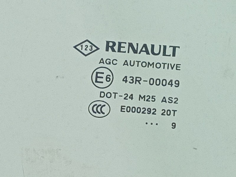Recambio de luna delantera derecha para renault grand scénic iii (jz0/1_) 1.5 dci referencia OEM IAM 43R00049  
