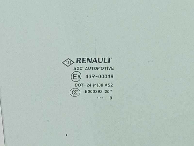 Recambio de luna trasera derecha para renault grand scénic iii (jz0/1_) 1.5 dci referencia OEM IAM 4300048  