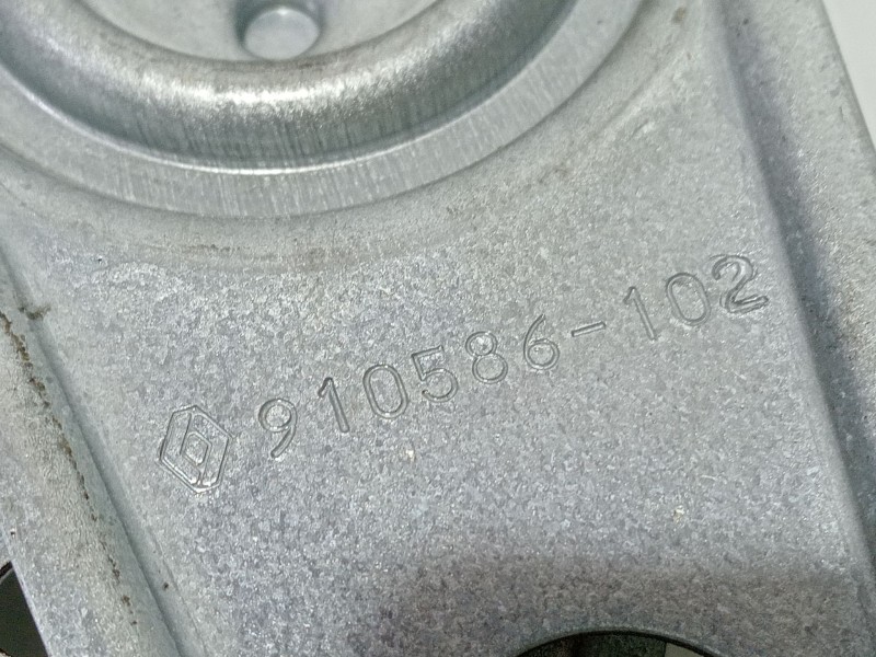 Recambio de elevalunas trasero izquierdo para renault grand scénic iii (jz0/1_) 1.5 dci referencia OEM IAM 910586102  