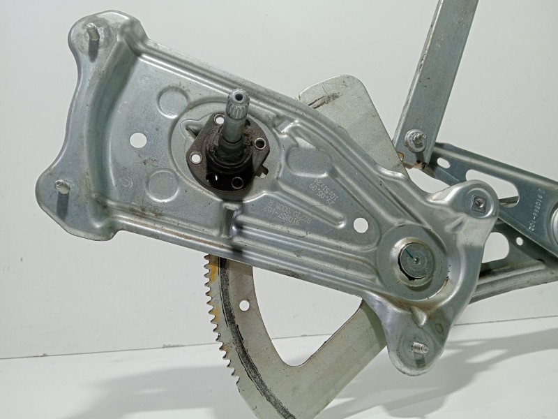 Recambio de elevalunas trasero derecho para renault grand scénic iii (jz0/1_) 1.5 dci referencia OEM IAM 827200005R  