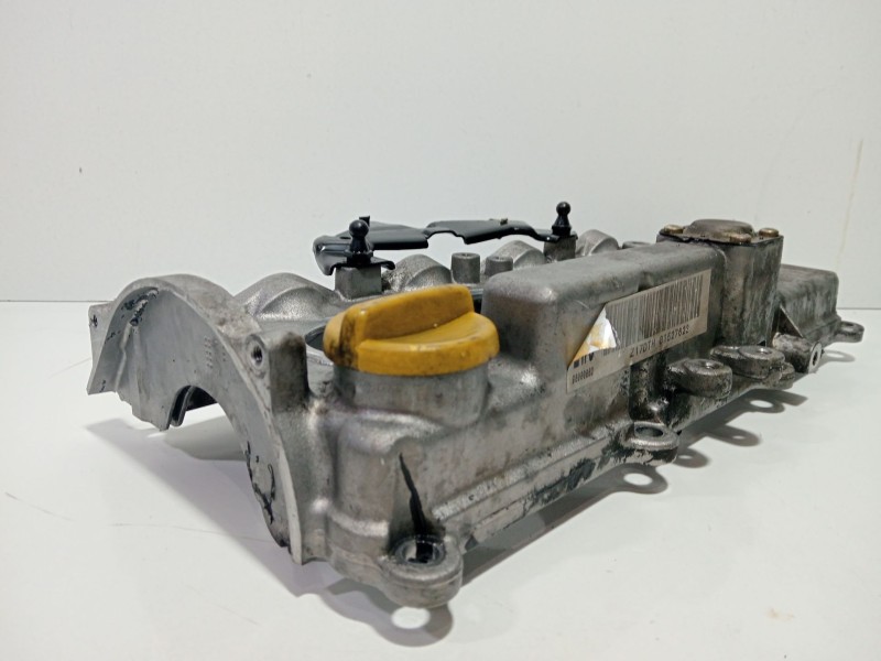 Recambio de tapa balancines para opel astra h (a04) 1.7 cdti (l48) referencia OEM IAM 6973727800  