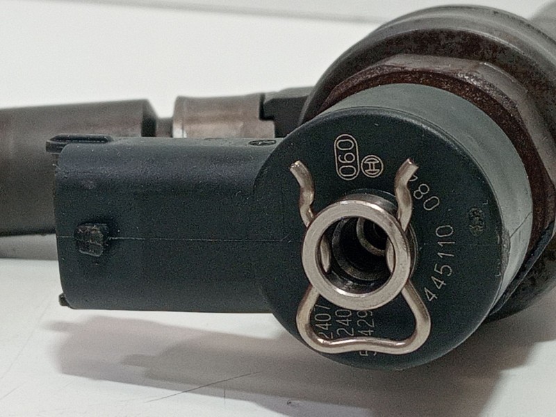 Recambio de inyector para opel astra h (a04) 1.7 cdti (l48) referencia OEM IAM 0445110082  