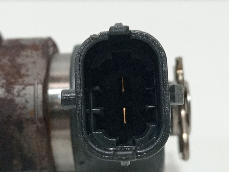 Recambio de inyector para opel astra h (a04) 1.7 cdti (l48) referencia OEM IAM 0445110082  