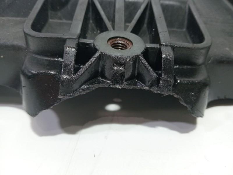 Recambio de soporte bateria para opel astra h (a04) 1.7 cdti (l48) referencia OEM IAM 2771090925  