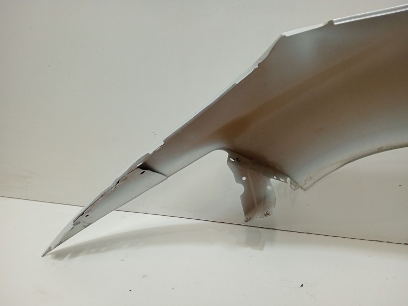 Recambio de aleta delantera derecha para citroën c4 spacetourer (3d_) 1.5 bluehdi 130 referencia OEM IAM YHZ(DV5RC)  