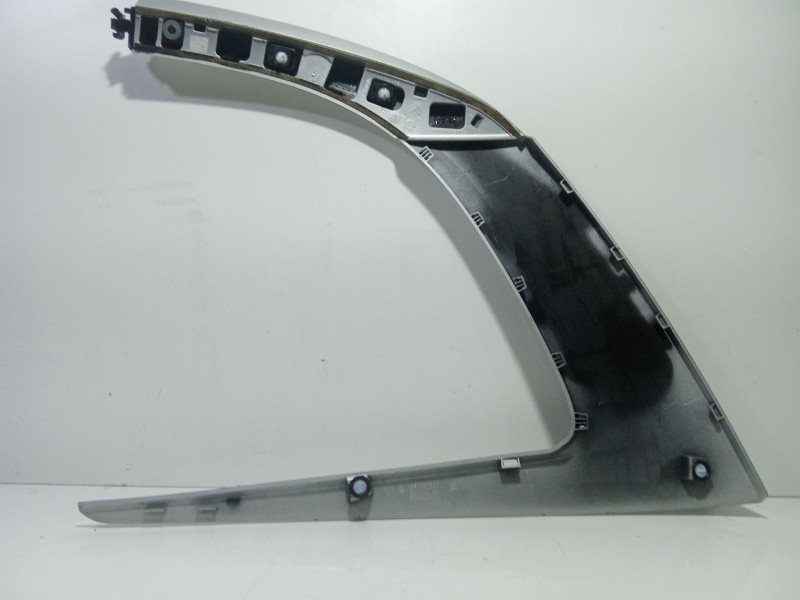 Recambio de moldura para citroën c4 spacetourer (3d_) 1.5 bluehdi 130 referencia OEM IAM 96776507  