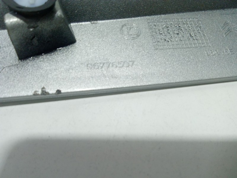 Recambio de moldura para citroën c4 spacetourer (3d_) 1.5 bluehdi 130 referencia OEM IAM 96776507  