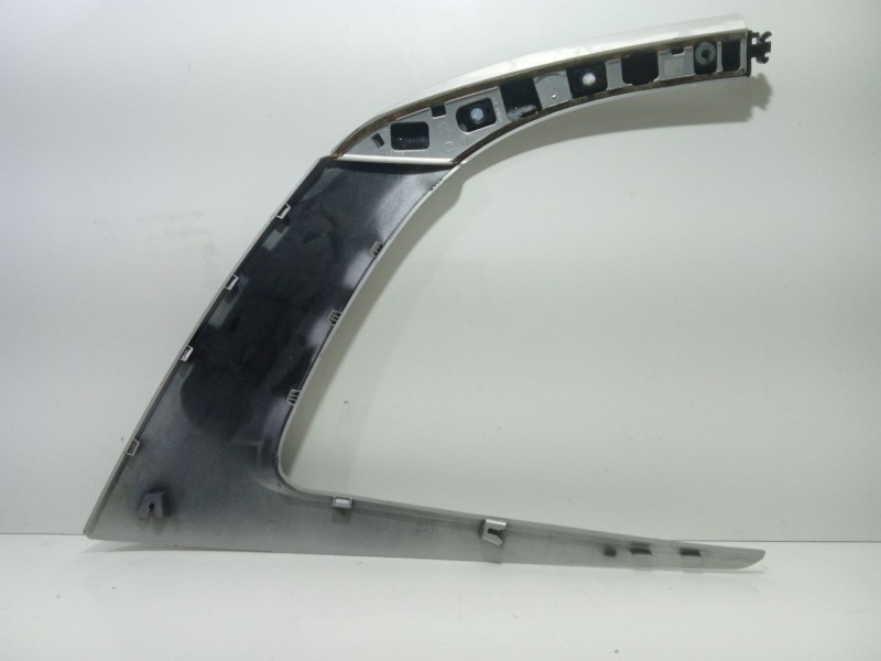 Recambio de moldura para citroën c4 spacetourer (3d_) 1.5 bluehdi 130 referencia OEM IAM 96776509  