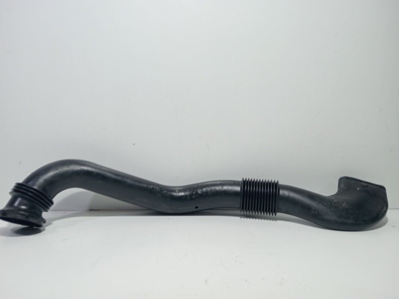 Recambio de tubo para nissan primastar autobús (x83) dci 100 referencia OEM IAM 9116666  