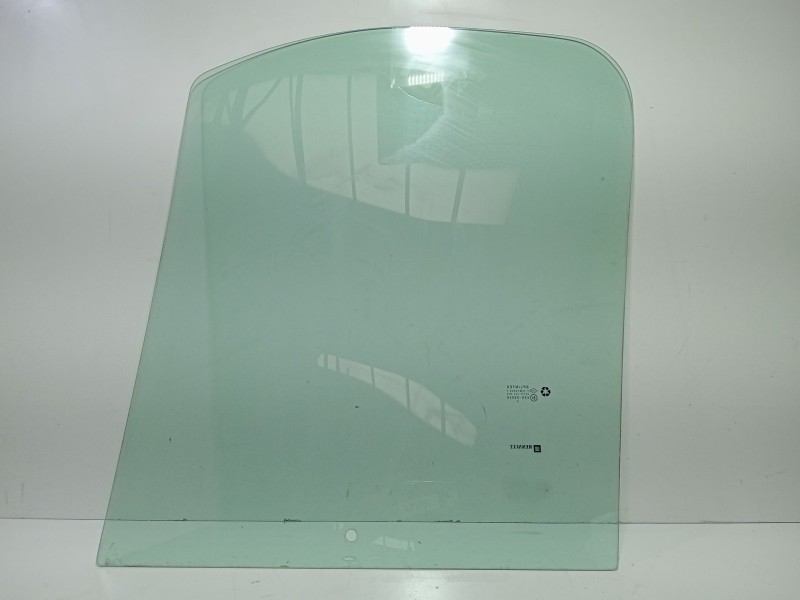 Recambio de luna delantera derecha para nissan primastar autobús (x83) dci 100 referencia OEM IAM 43R00048  