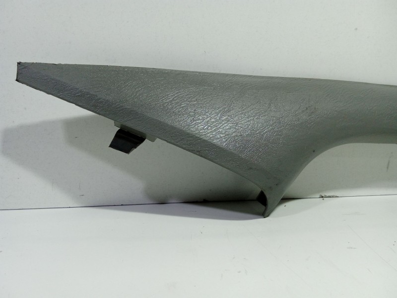 Recambio de moldura para nissan primastar autobús (x83) dci 100 referencia OEM IAM 8200031570  