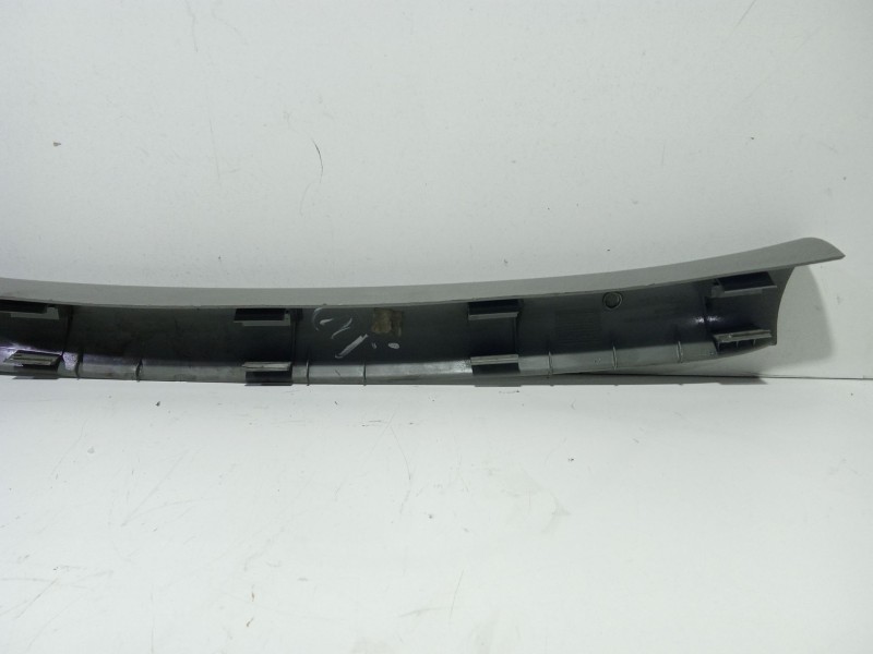 Recambio de moldura para nissan primastar autobús (x83) dci 100 referencia OEM IAM 8200031570  