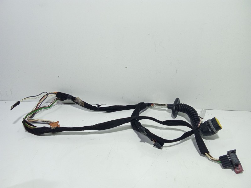 Recambio de instalacion electrica para nissan primastar autobús (x83) dci 100 referencia OEM IAM 93852024  