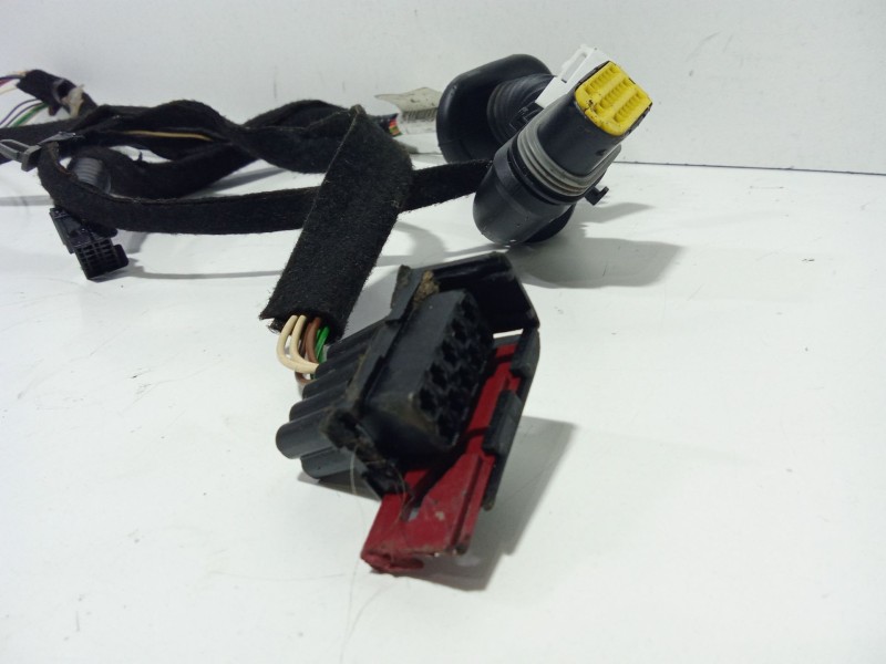 Recambio de instalacion electrica para nissan primastar autobús (x83) dci 100 referencia OEM IAM 93852024  