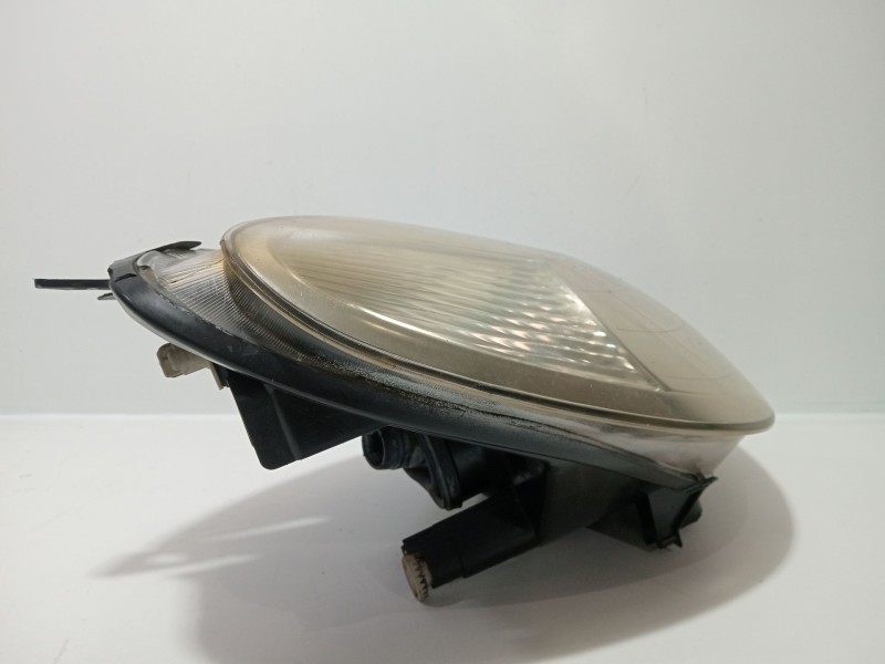Recambio de faro derecho para citroën xsara picasso 2.0 hdi exclusive referencia OEM IAM 89310189  