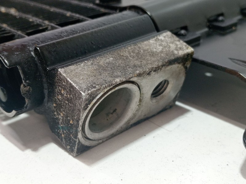 Recambio de radiador calefaccion / aire acondicionado para mercedes-benz clase m (w163) ml 270 cdi (163.113) referencia OEM IAM 