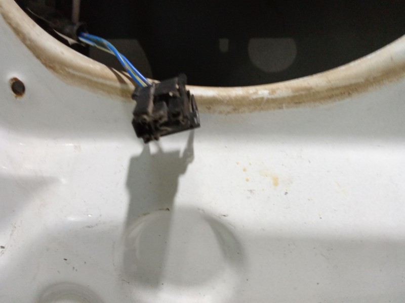 Recambio de puerta delantera derecha para nissan terrano/terrano.ii (r20) comfort referencia OEM IAM   