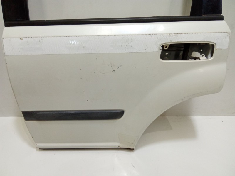 Recambio de puerta trasera izquierda para nissan x-trail (t30) comfort referencia OEM IAM H21018H7MM  