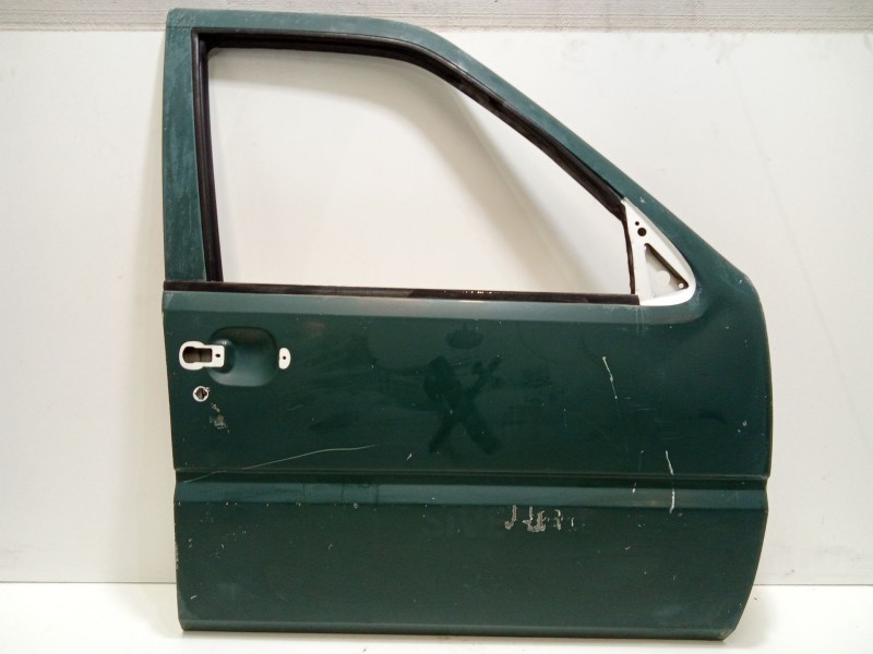 Recambio de puerta delantera derecha para nissan terrano/terrano.ii (r20) comfort referencia OEM IAM 801007F030  