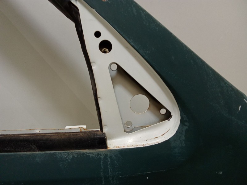 Recambio de puerta delantera derecha para nissan terrano/terrano.ii (r20) comfort referencia OEM IAM 801007F030  